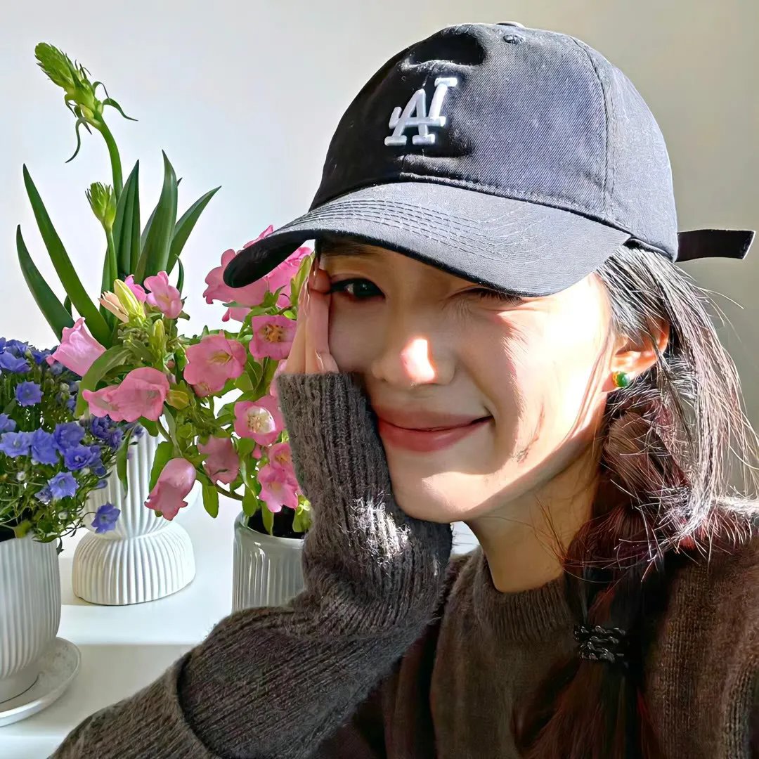 对她说